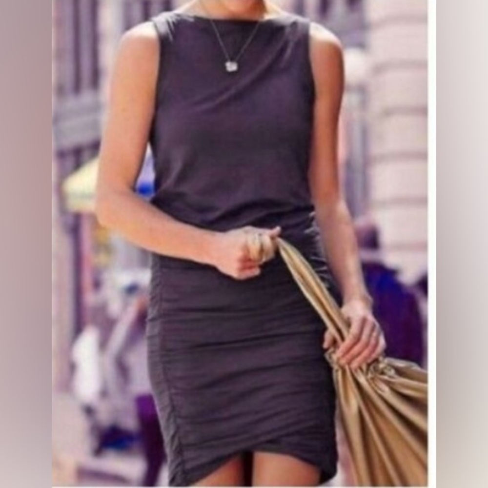 Athleta Tulip Hem Ruched Sleeveless Stretch Cotton Modal Plum Purple Dress Sz M